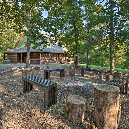 Broken Bow Retreat On 2 Acres With Hot Tub And Deck! Villa Eksteriør bilde