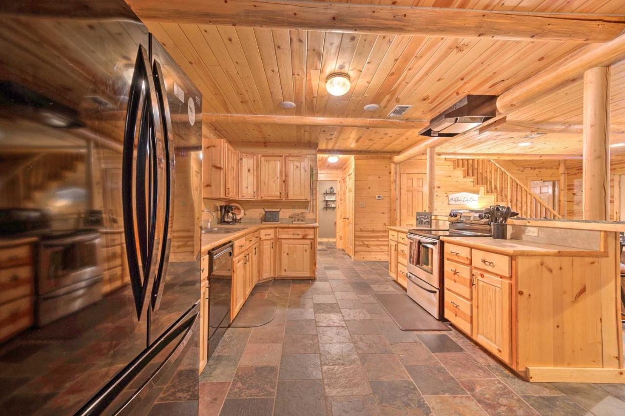 Broken Bow Retreat On 2 Acres With Hot Tub And Deck! Villa Eksteriør bilde