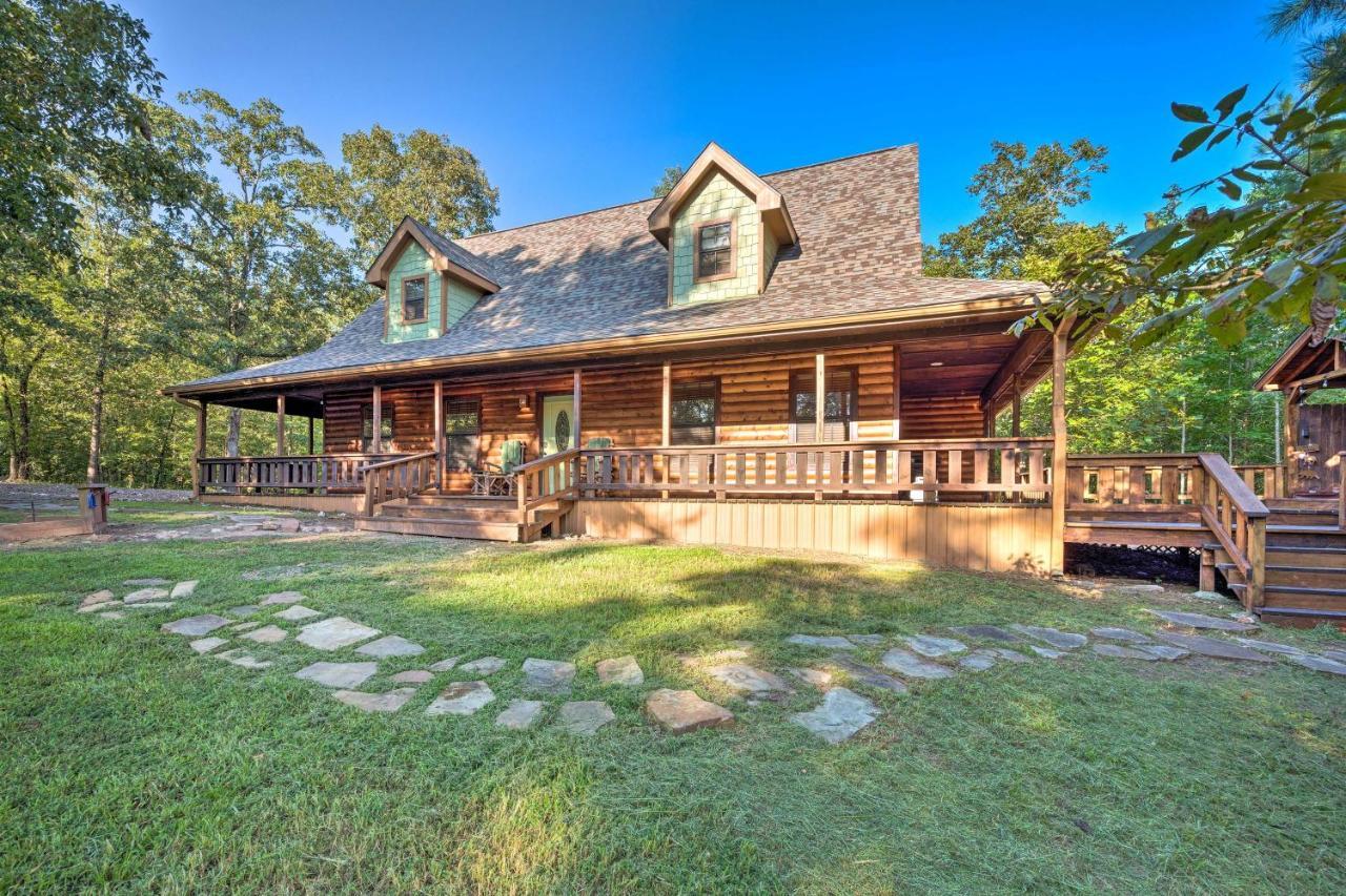 Broken Bow Retreat On 2 Acres With Hot Tub And Deck! Villa Eksteriør bilde