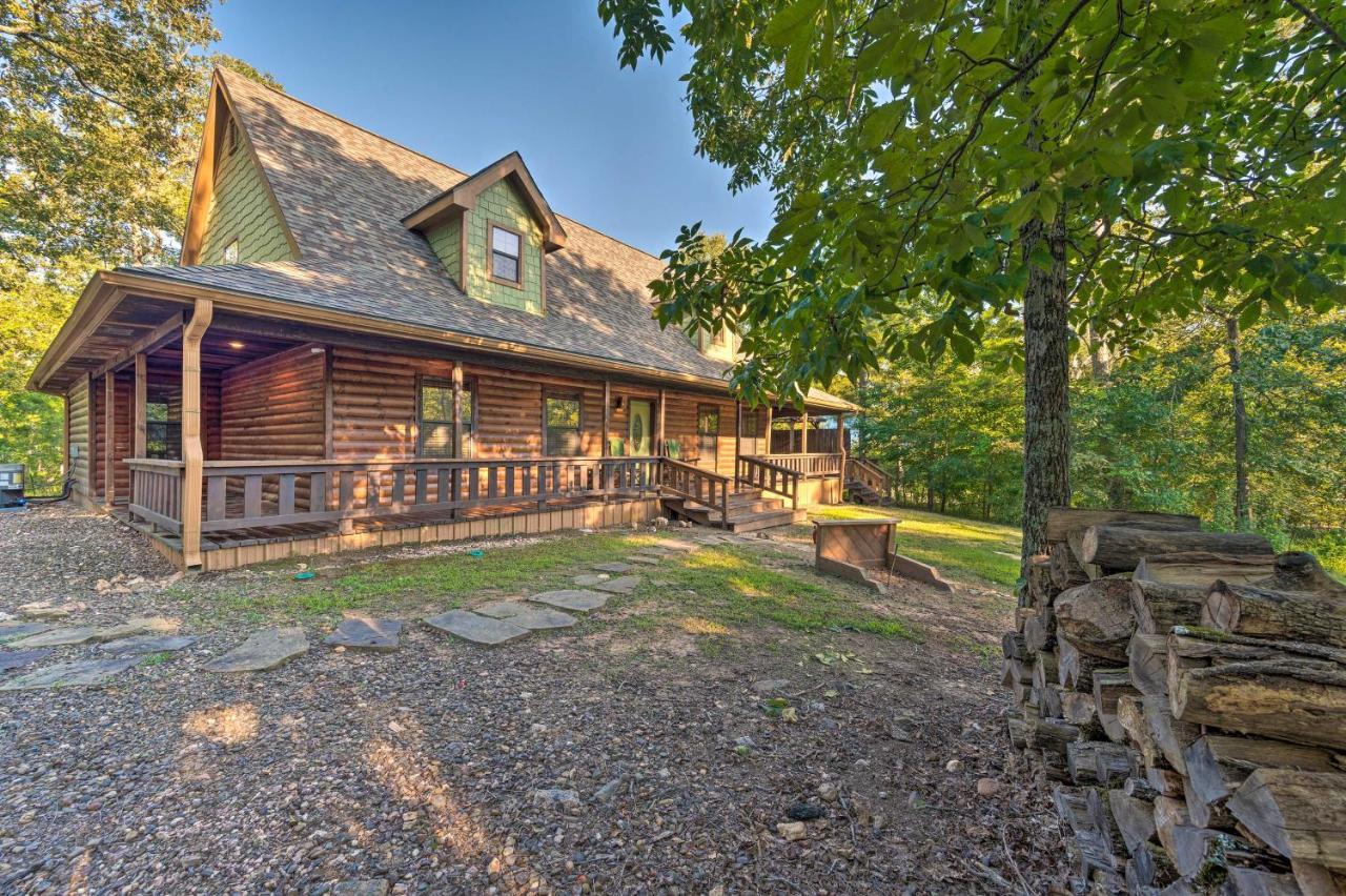 Broken Bow Retreat On 2 Acres With Hot Tub And Deck! Villa Eksteriør bilde